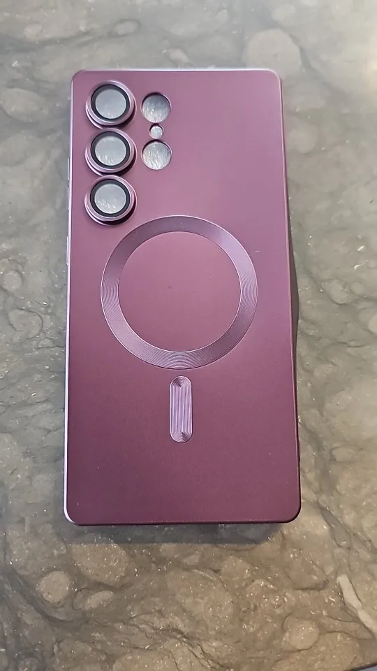 Luxury Magnetic Wireless Charging Matte Case photo review