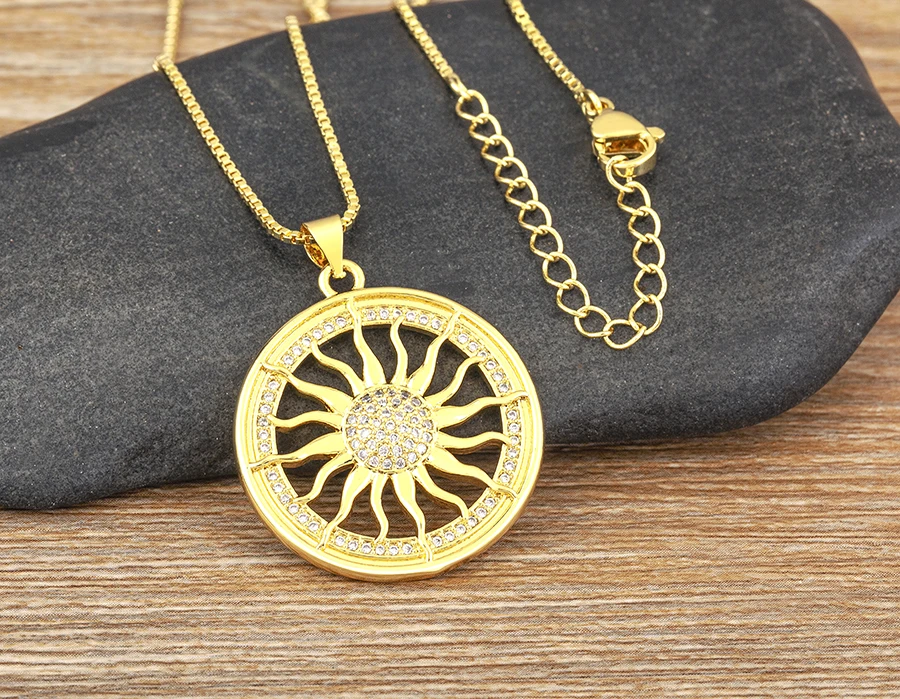 AIBEF Light Of Star And Moon Sun Shape Pendant Women Necklace Copper Zircon Western European Style Jewelry Popular Romantic Gift