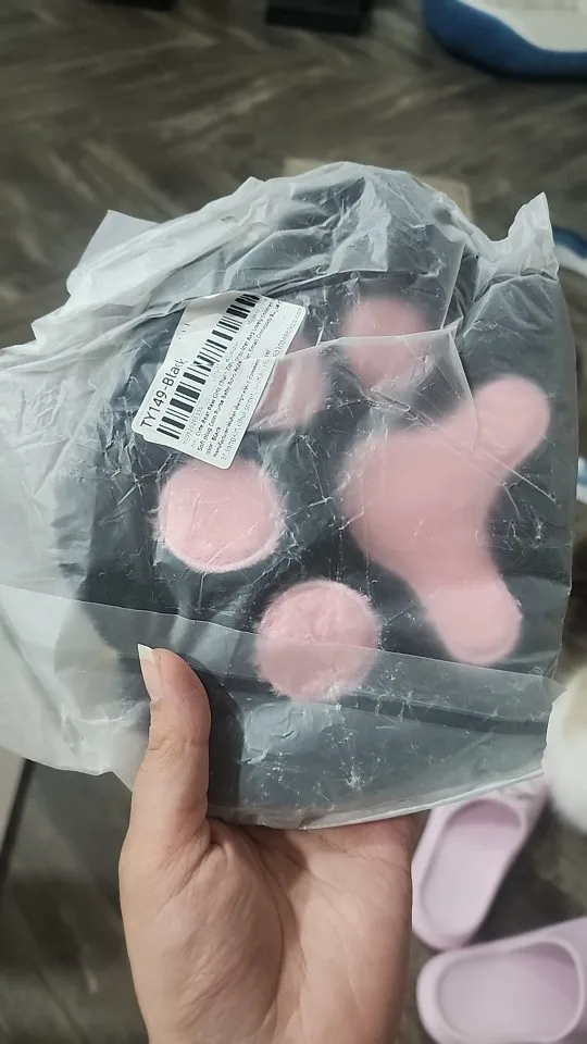 Cat Paw Purse photo review