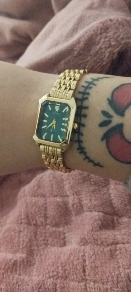 Women's 32mm Square Quartz Watch photo review