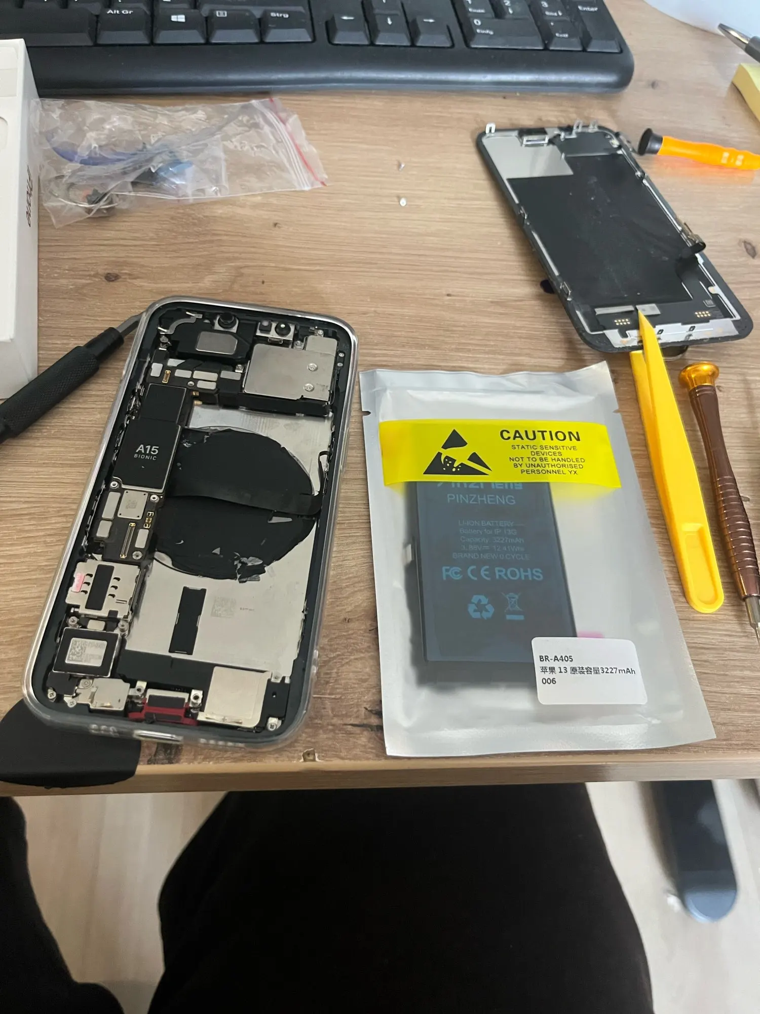 PINZHENG Battery For iPhone X XR XS 11 12 13 Mini Max Pro Promax Real High Capacity Replacement Bateria Warranty One Year photo review