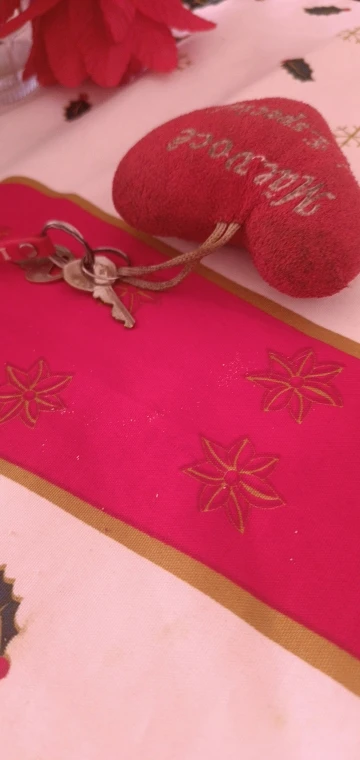 Fita Tira De Led 5050 5m Leds A Prova D'agua Branco Quente com silicone (Sem Fonte) photo review