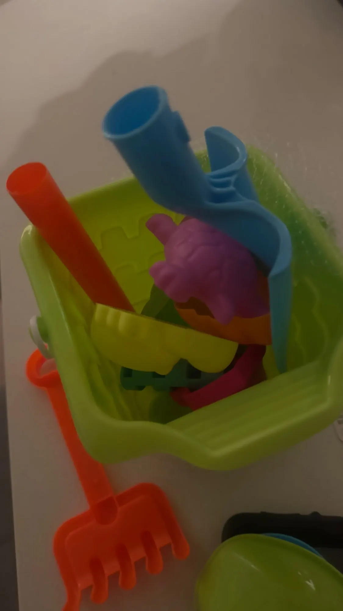 Beach Toys Set for Kids Toddlers Girls Sandcastle Sand Bucket Shovels Animal Sand Molds Travel Sand Toys for Beach Sandbox Toys photo review