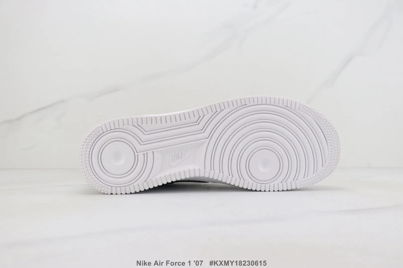 Рисунок 5 - Мужские классические удобные и