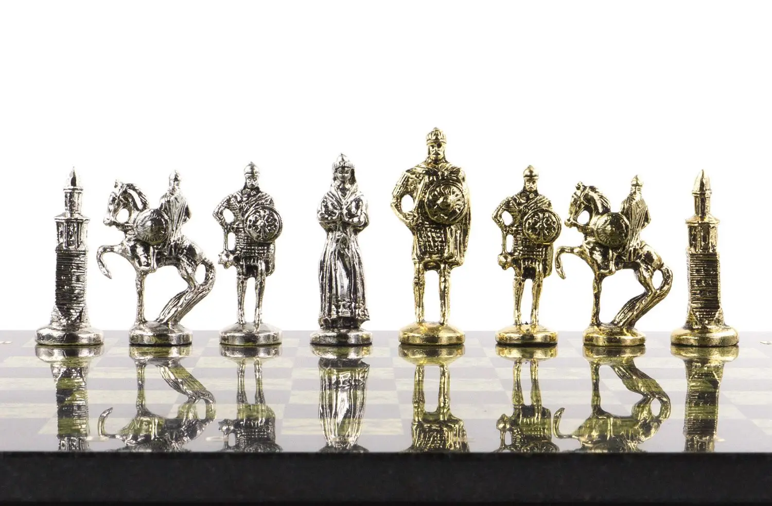 Рисунок 5 - Шахматы подарочные "Русь"