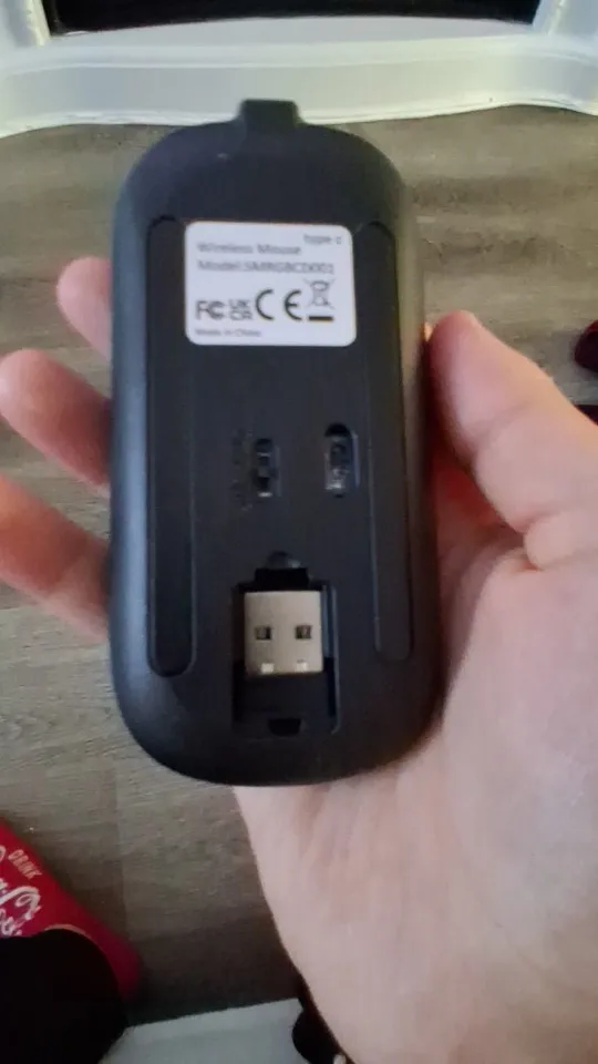 Wireless Bluetooth 2.4GHz RGB Mouse Rechargeable Silent photo review