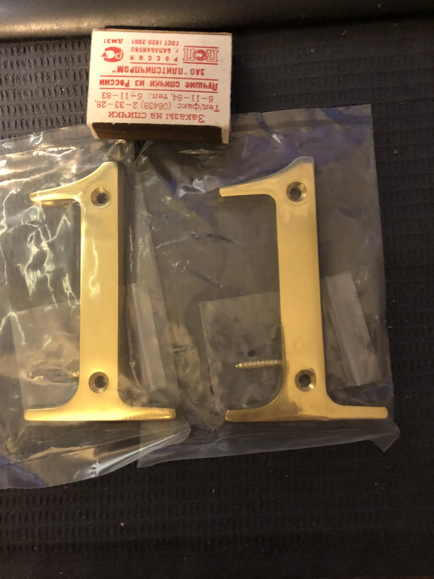 1pc 101mm Solid Brass House Number Outdoor 4 inch Metal Letter Apartment Door Number Mailbox Address Sign #0-9 With Screws photo review