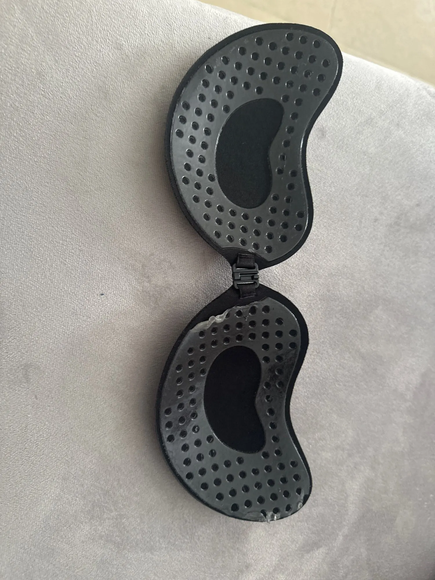 Invisible Push Up Bra for Women Backless Strapless Bra Seamless Front Closure Bralette Underwear Silicone Self-Adhesive Bra Pads photo review