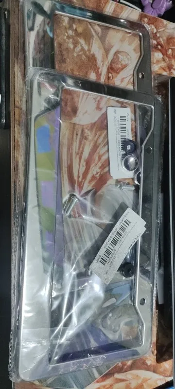 TeslaHubs™ SecureMount Front License Plate Frame customer photo