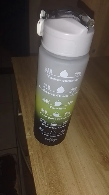 Garrafa De Água Squeeze 900ml com adesivo - Neverdie Store photo review