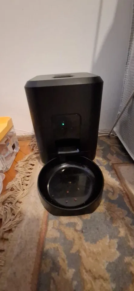 Smart Pet Feeder Automatic Cat Feeder Dog Slow Food Machine photo review