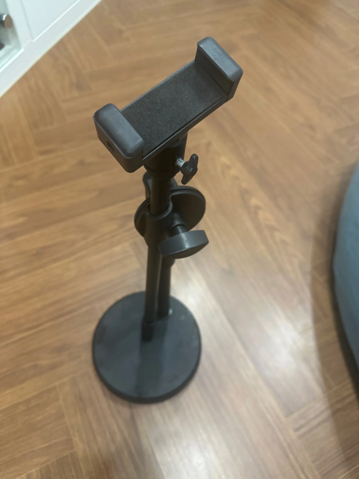 Overhead Tripod with Ring Light Table Tabletop Shooting Stand Tripods with Mobile Phone Holder Boom Arm for Nail Art Photography photo review