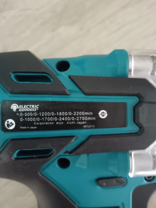 TW285 520N.m Cordless Electric Impact Wrench - Brushless Power Tool for Makita 18V Battery photo review