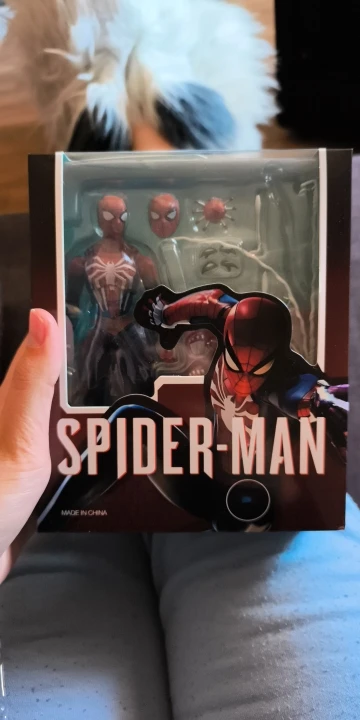 Spider-Man PS4 Peter Parker Action Figure - Marvel Figuarts Style Collectible