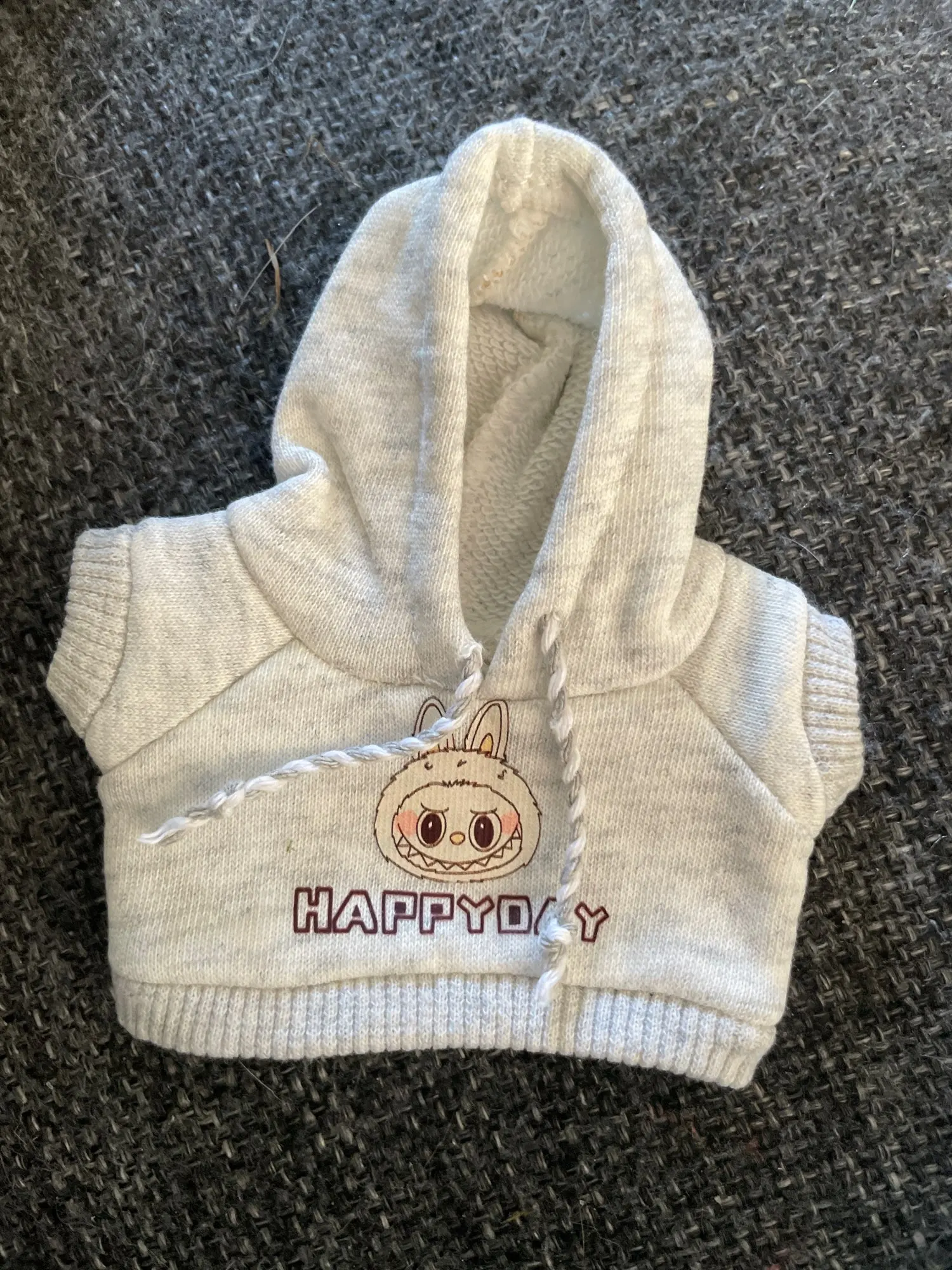 Sweat Happy Day pour Labubu