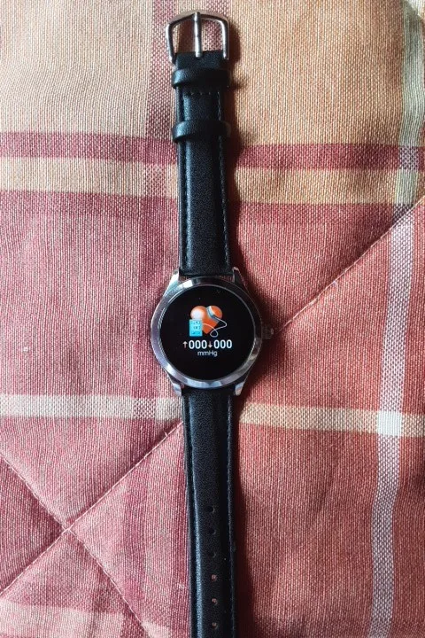 Touchscreen Smartwatch Uhr ″Butterfly″ photo review