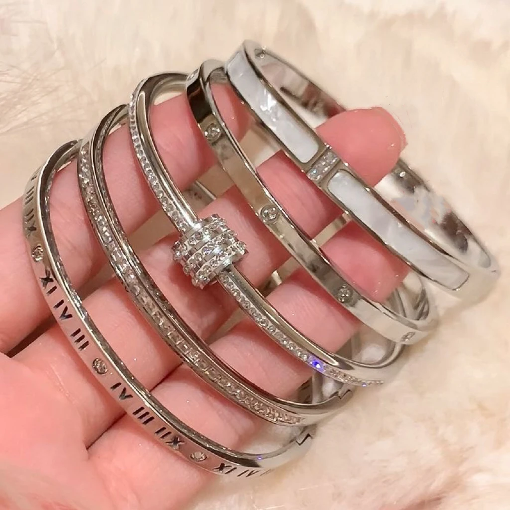 Classic Bracelet Design Gold Color Waterproof Stainless Steel Luxury Brand Sparkling Zircon Bangles for Women Gift Jewelry