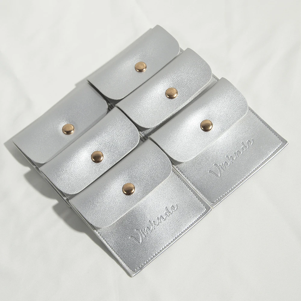 Großpackung 8 x 8 cm PU Silber Leder Schmuckbeutel mit Druckknopf, Flache Verpackungstasche, DIY Reise-Schmuckaufbewahrung, Staubschutzbeutel – Detail 7