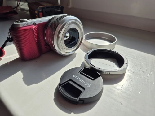 SG Image APS-C 25mm F1.8 AF Lens with Hood for Fuji X Sony photo review