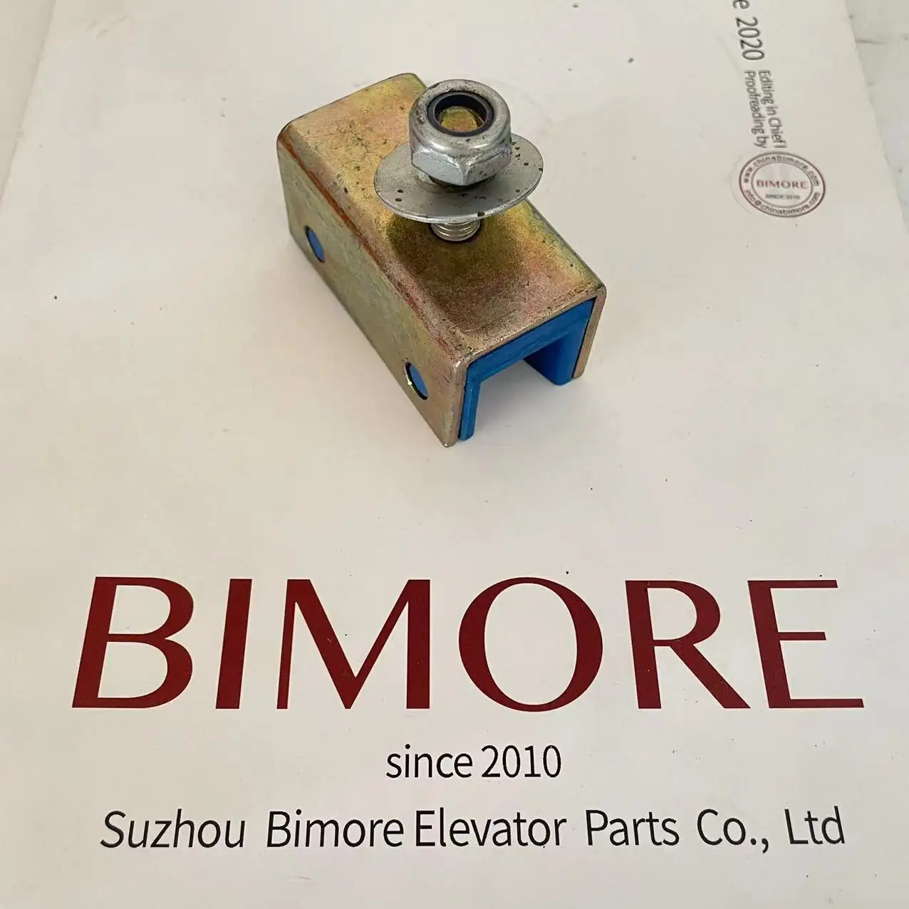 Elevator Guide Shoe L65mm Groove Width 16mm Blue Flat Groove for Lifts Components Accessory Elevator