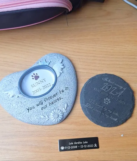 Paws of Remembrance, Artistic Resin Pet Memorial Tombstone for Cherished Companions photo review