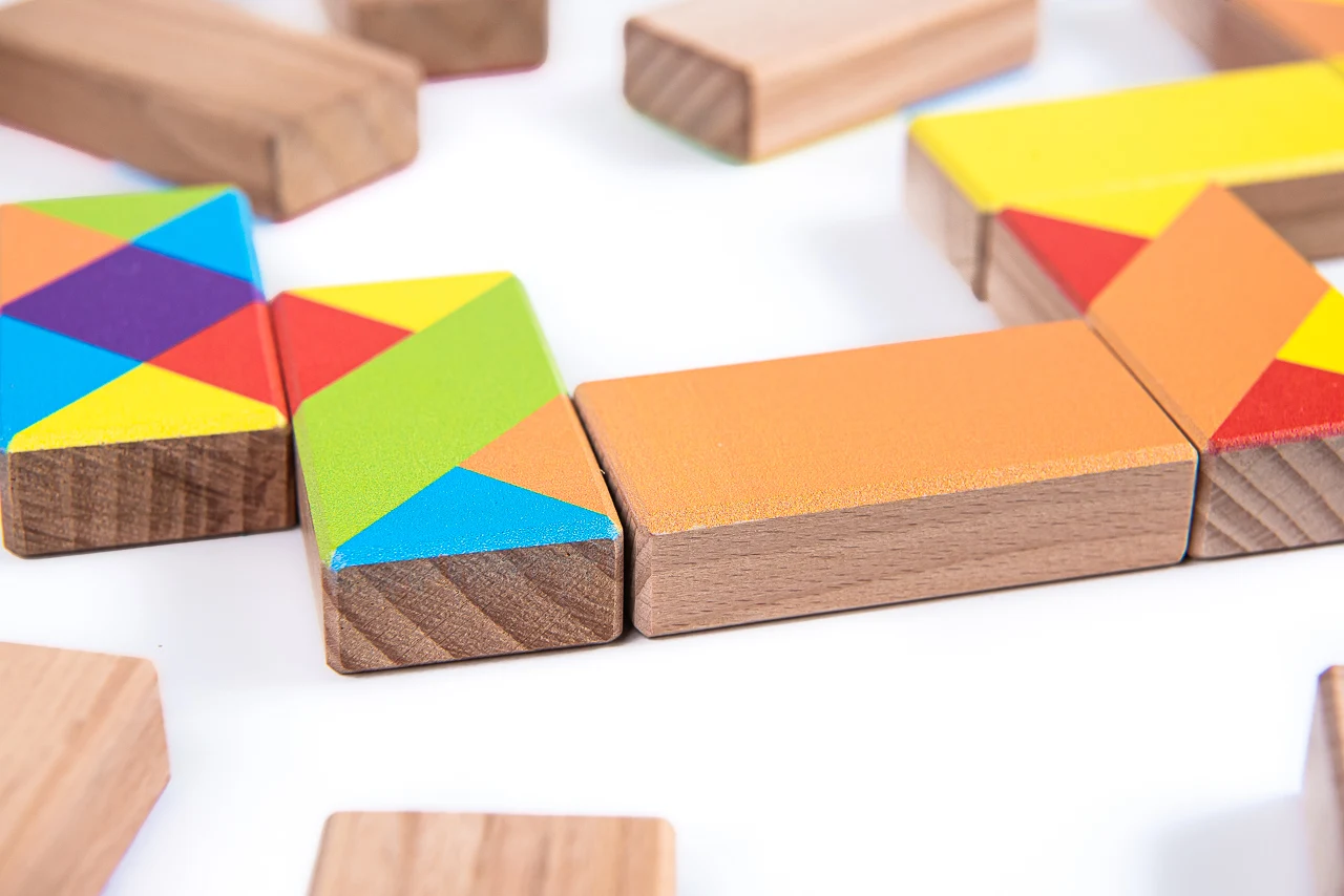 домино евгению