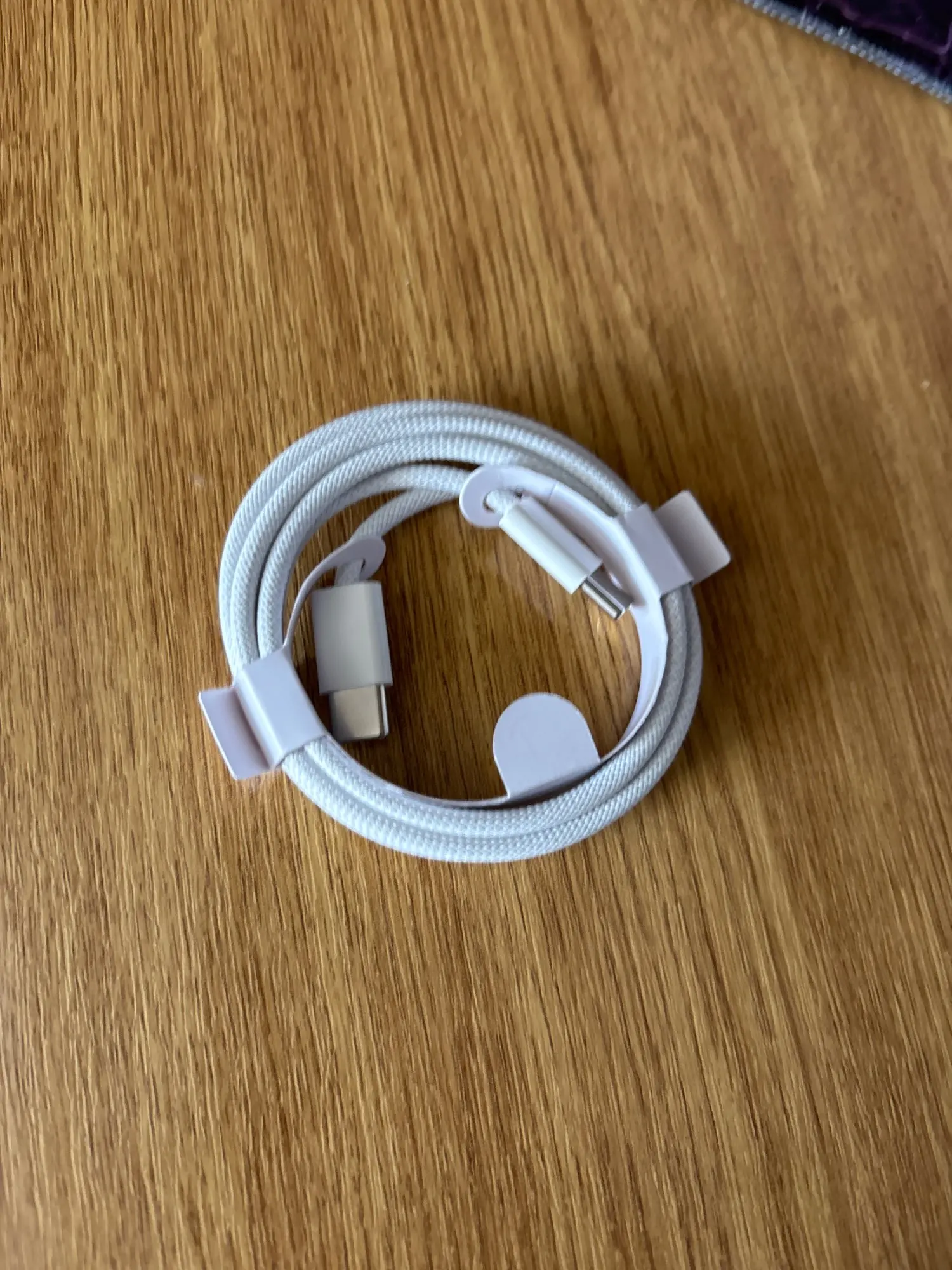 Type C to Type C Fast Charging PD 60W 1m 2m Mobile Phone Date Cable For Iphone15 16 17 Samsung Huawei USB C to C Charger Cable photo review