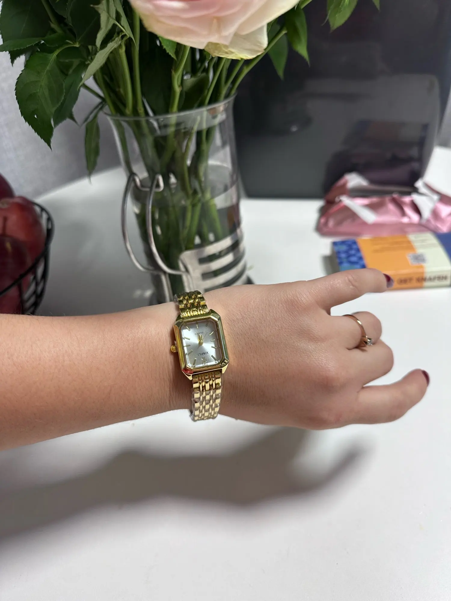 Women's 32mm Square Quartz Watch photo review