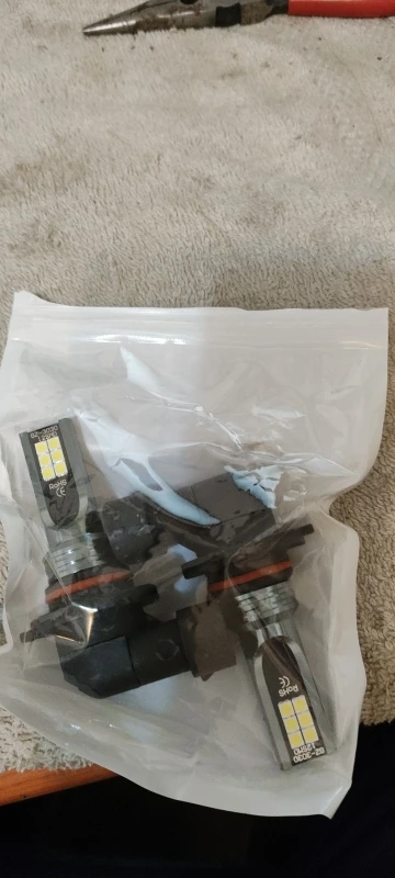 2Pcs Car HB3 LED Bulbs 9005 9006 HB4 Headlight Fog Bulb Lamp Light 6000K White Automotive Fog Lights Turbo Mini Lamp Headlights photo review