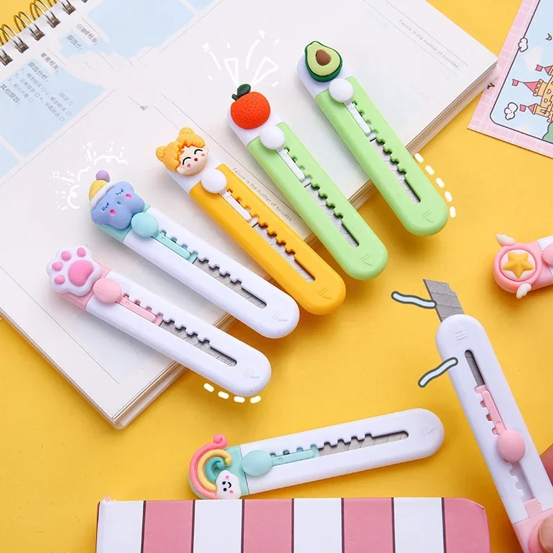 Utility Knife Box Cutter Mini Cute Knife Portable Express Package Removal Knife Paper Cutting Paper Cutter Styles Randomly Ship