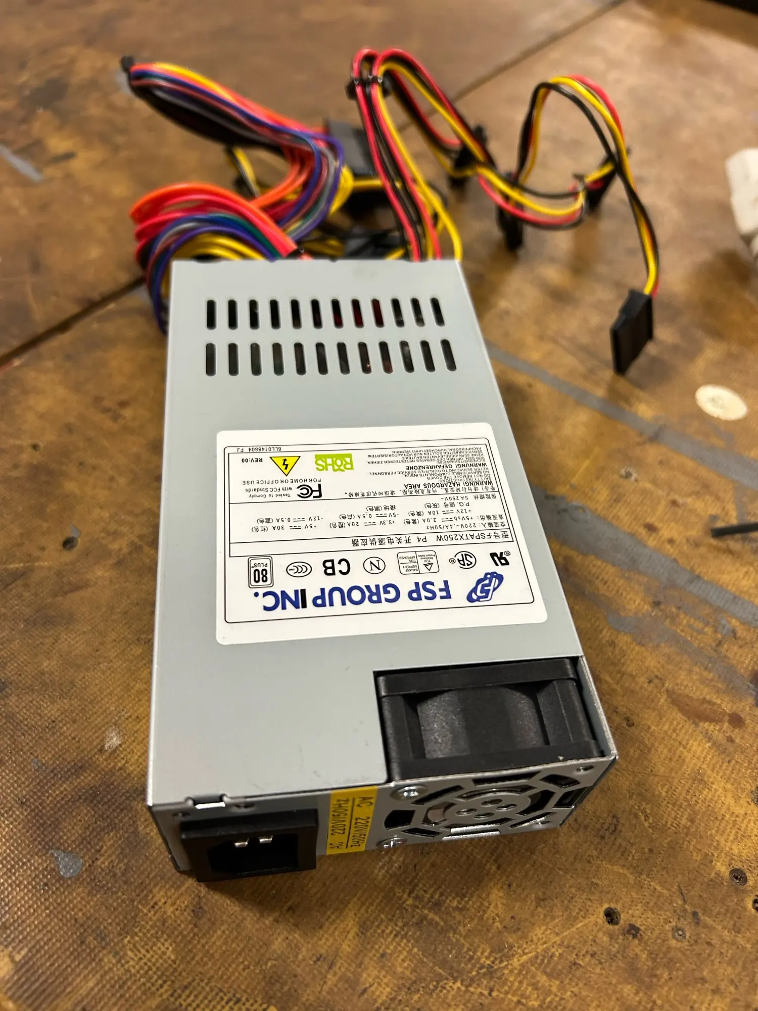 New For FSP AIO Flex NAS POS E200 Small 1U 220V Rated 200W Peak 250W Switching Power Supply SD-250PSU FSPATX250W ATX-400 photo review