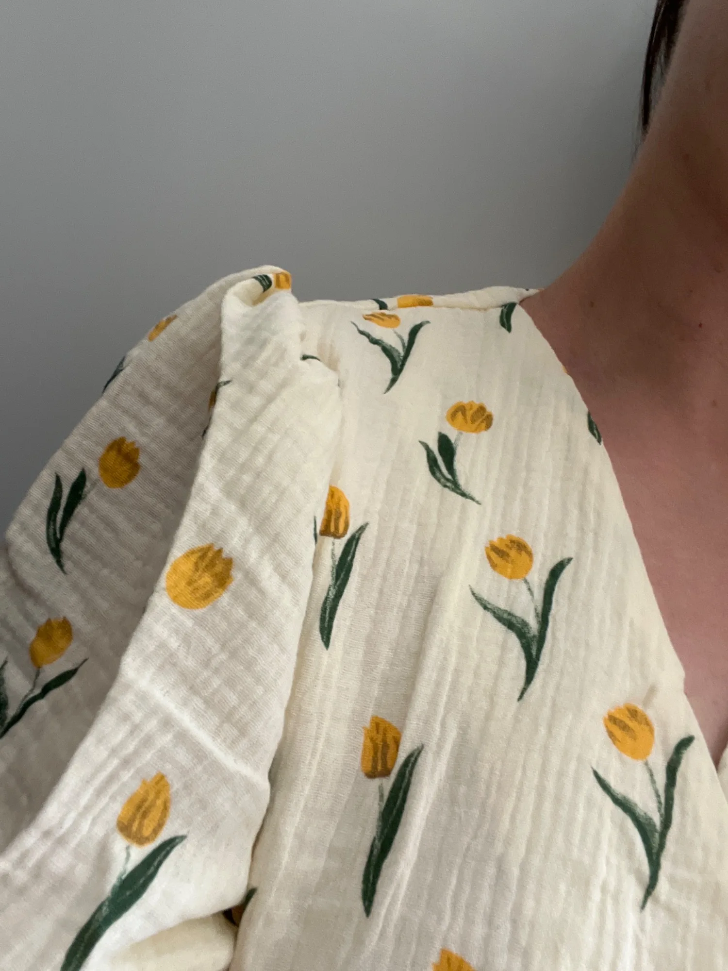 Elegant Floral A-Line Midi Dress for Summer Comfort photo review