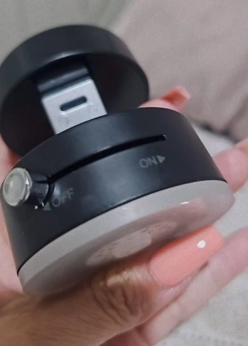 More Portable Vacuum Magnetic Mobile Phone Bracket Adjustable Double-Sided Suction Cup Holder Lazy Stand For All Smartphone photo review