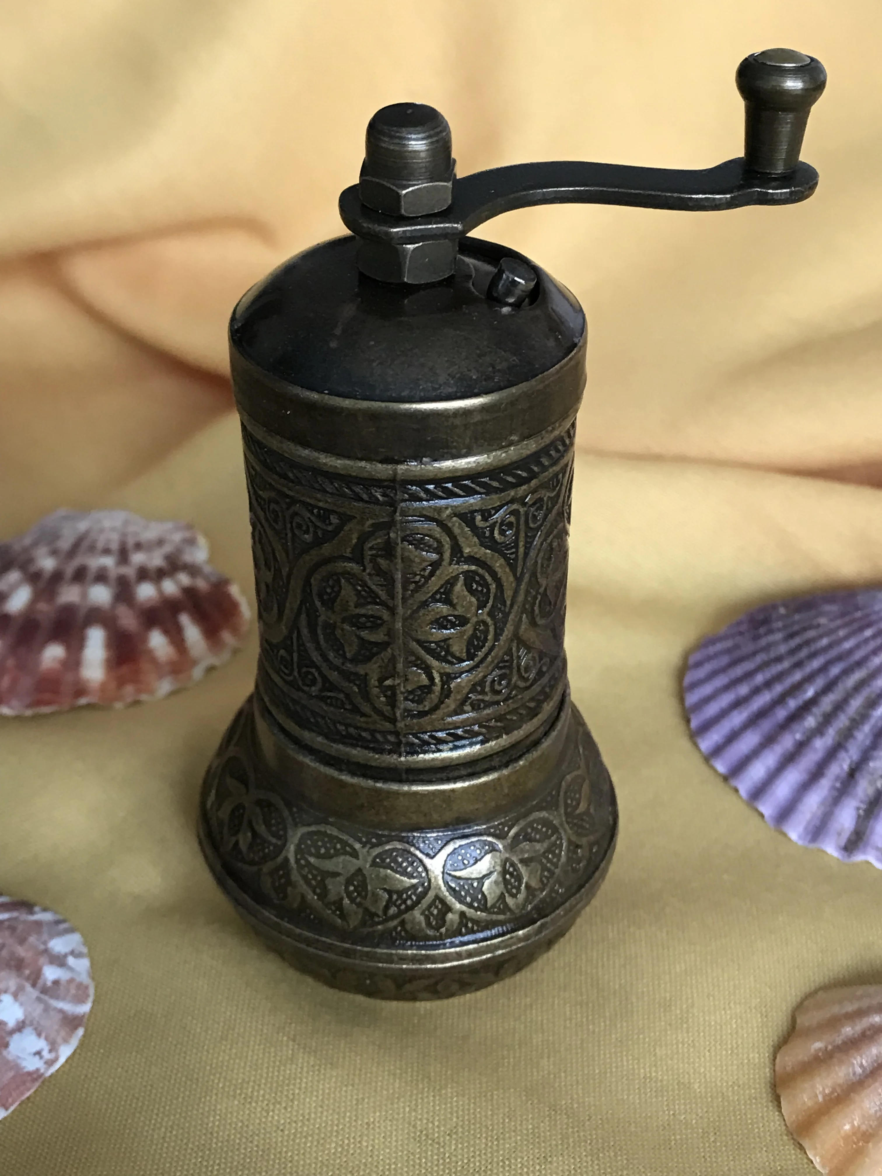A50f796f153e5491396e8bb3b57c78f49H Handmade Antique Salt Coffee Spice Grinder Antique Coffee Mill, Qualified Refillable Turkish Style Mill, Adjustable Mill, Manual
