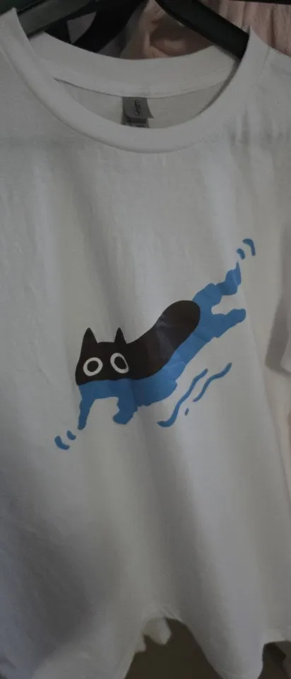Swimming through - Kuro Neko T-Shirt photo review