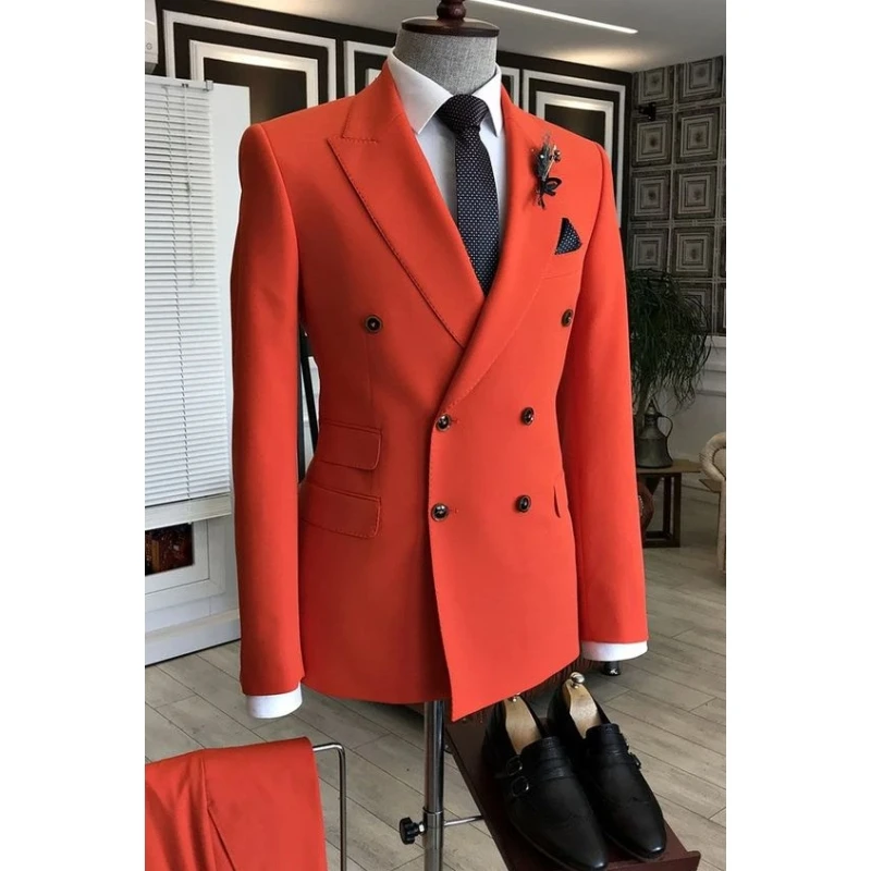 

Designer Red Pink White Peaked Lapel Men Suits Double Breasted Bespoke Wedding Groomsman Tuxedos Prom Suits For Men