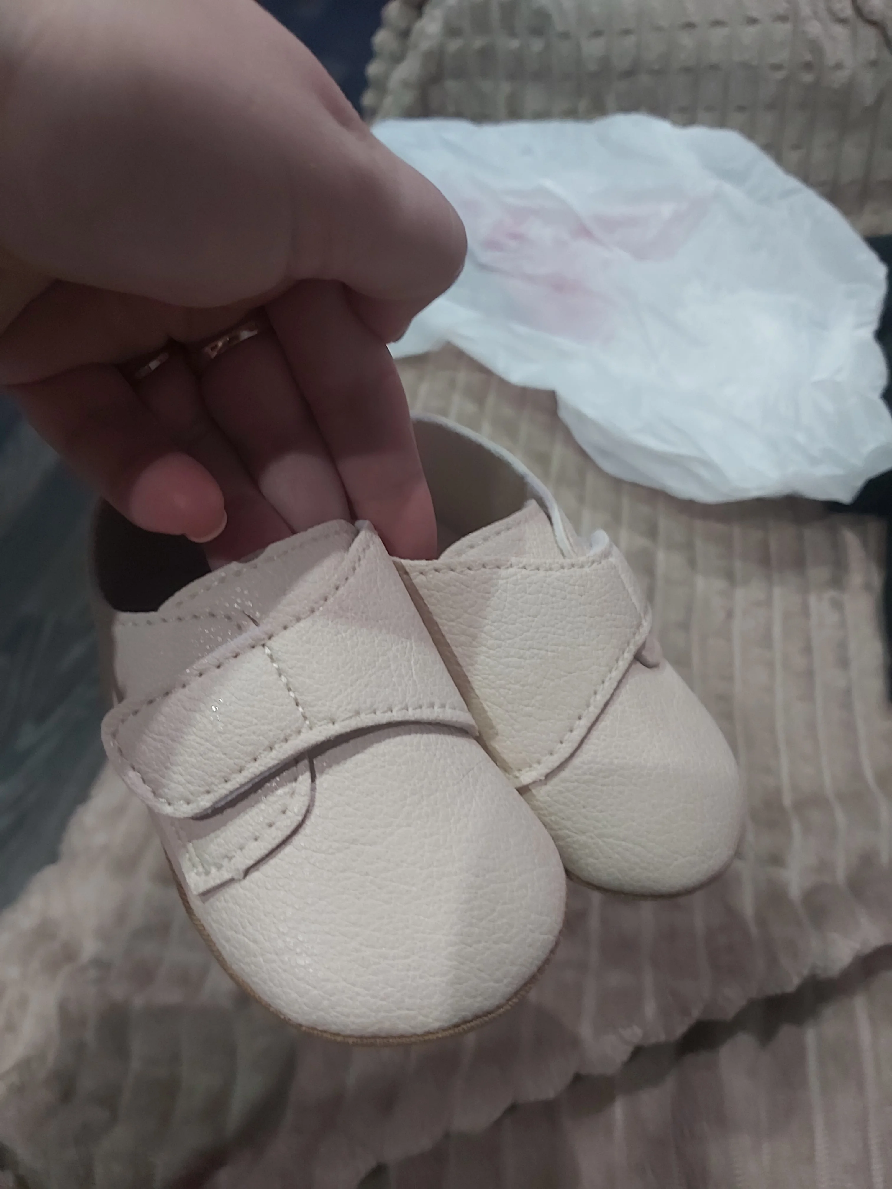 Newborn Baby Shoes Baby Boy Girl Shoes Classic Leather Rubber Sole Anti-slip Toddler First Walkers Infant Girl Shoes Moccasins photo review