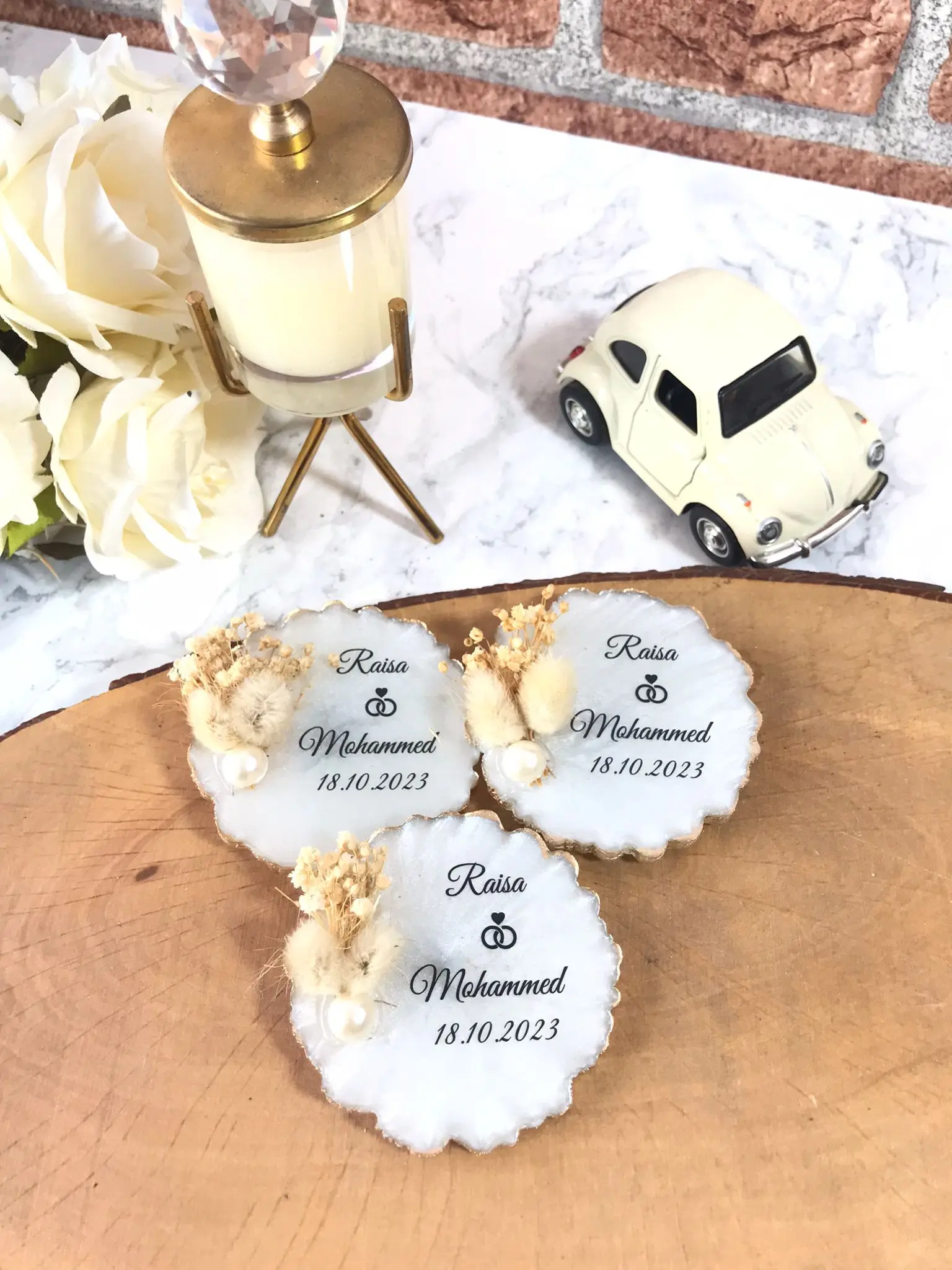 

Epoxy Wedding Magnet, 25 Wedding Favors, Gift For Event, Epoxy Magnet, Engagement Favors, Anniversary Favors, Bridemaid, Henna