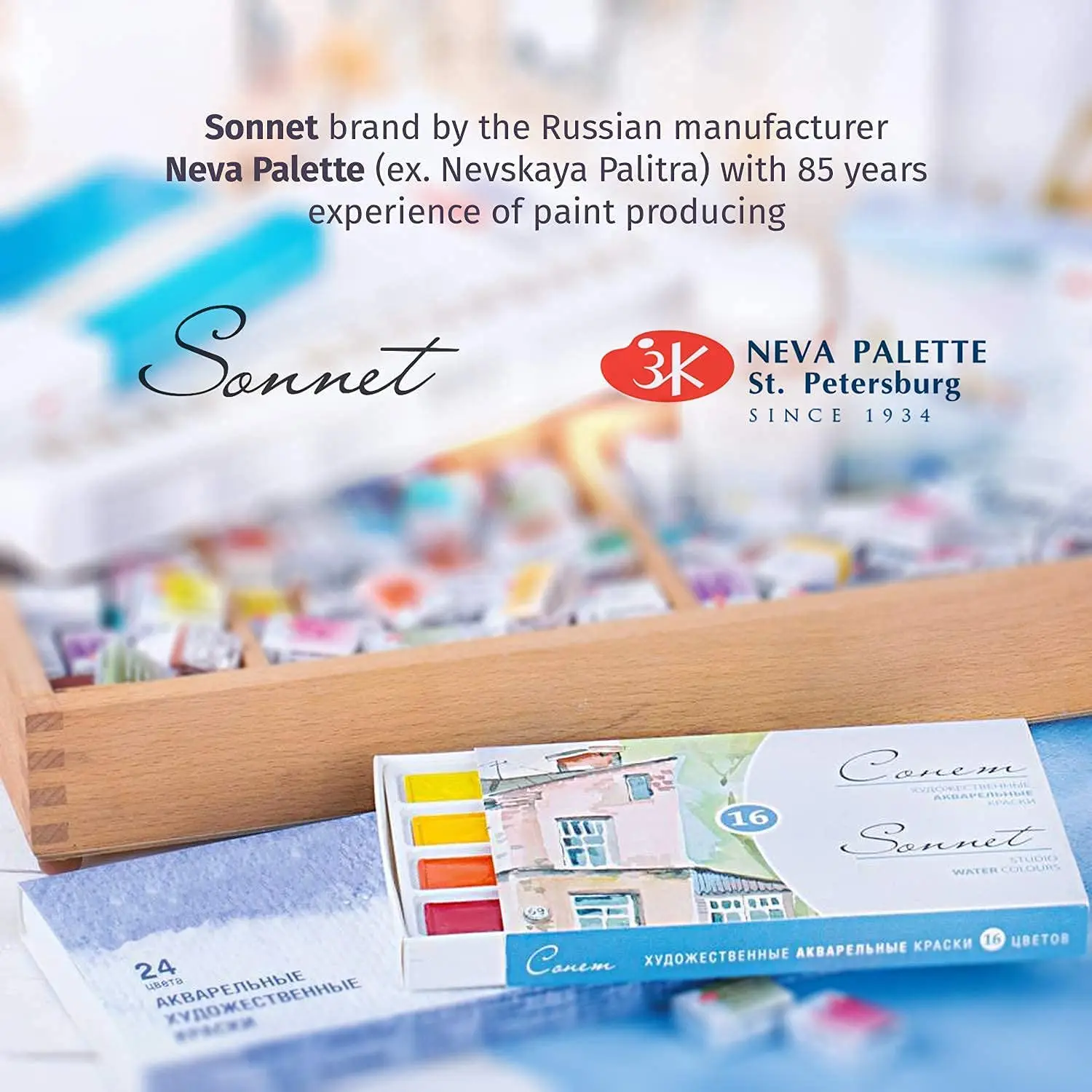 Umělec držící štětec při míchání barev na paletě