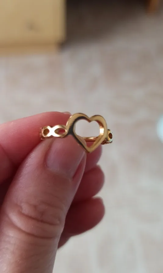 Hjärtring Guldfärg Ringar Förlovningsfärg Smycken i rostfritt stål