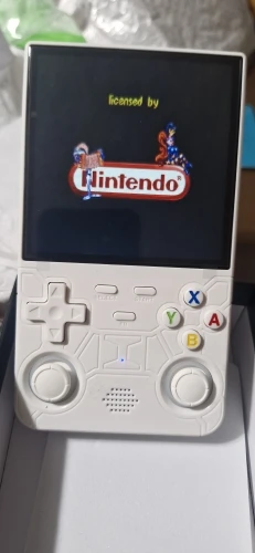 R36 ULTRA photo review