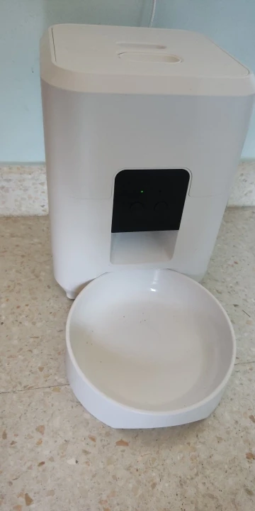 Comedero inteligente para mascotas, alimentador automático para gatos, máquina de comida lenta para perros con dispensador automático de comida para gatos cuantitativo temporizado, tazón para perros y gatos photo review