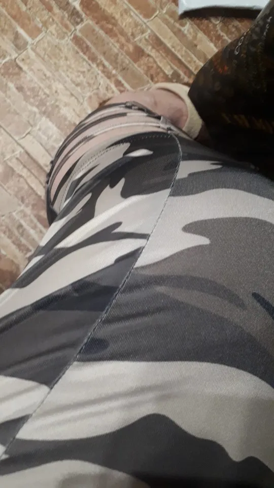 Chic Plus Size Camo Capri Leggings with Trendy Cutouts photo review