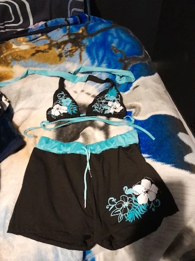 UETEEY 2025 New Summer Swimwear Bikinis Set Sexy Printed Lace Back Naked Bikini 2 Pieces Set Women's Swimwear Slit Beach Bikini photo review