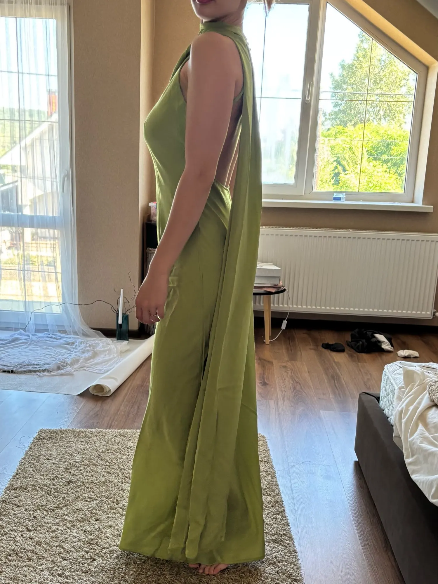 Elegant Backless Satin Ribbon Gown for Summer Events photo review