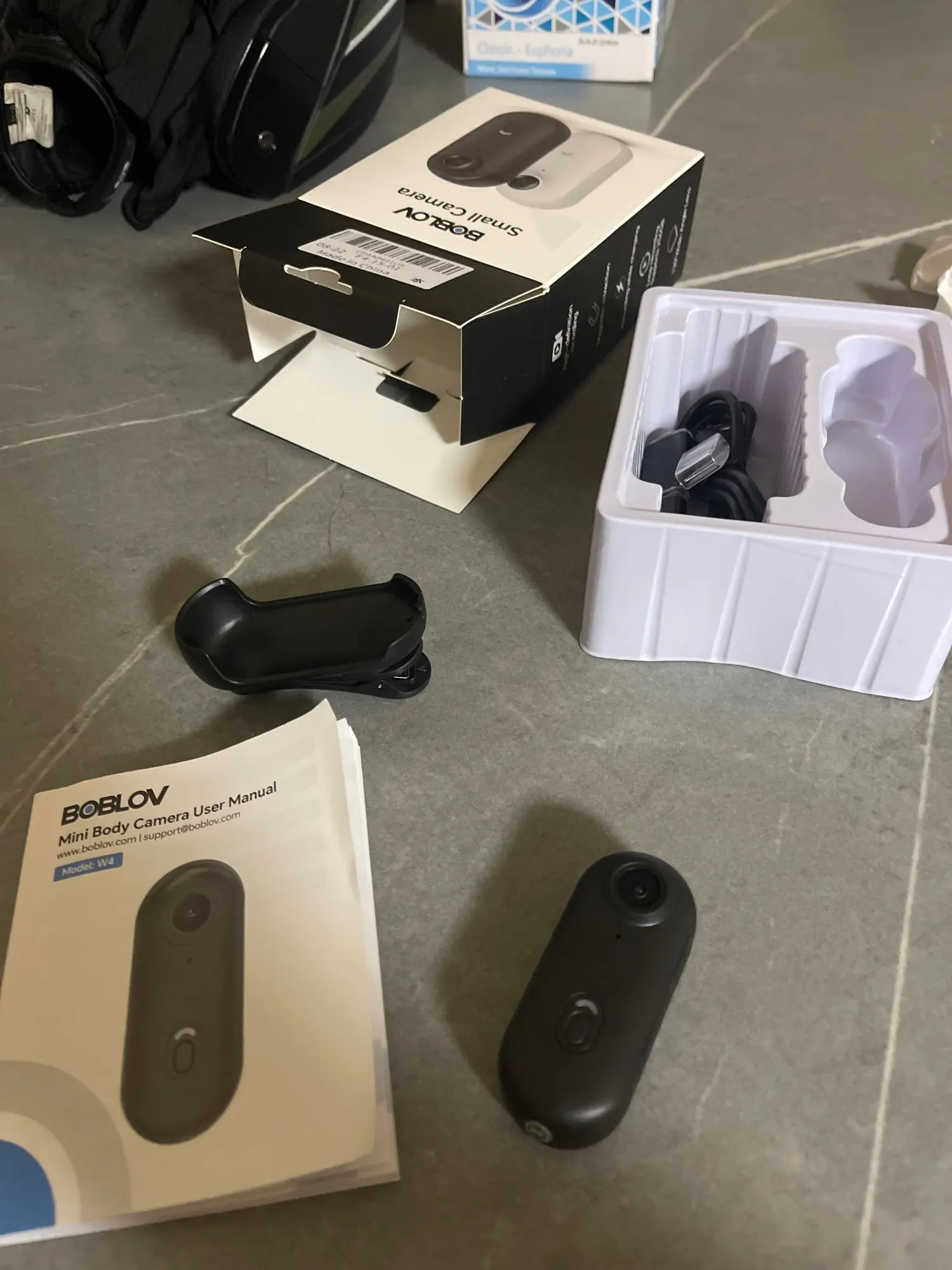 BOBLOV W4 Mini Body Camera 1080P HD 128GB, 2Hrs Recording Wearable Camera , Lightweight Hands-Free for Outdoor & Pet Walking photo review