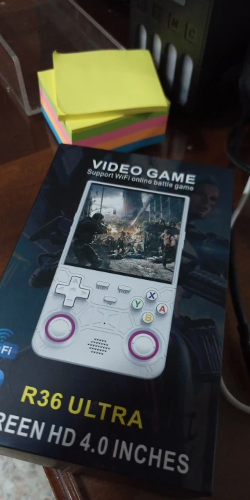 R36 ULTRA photo review