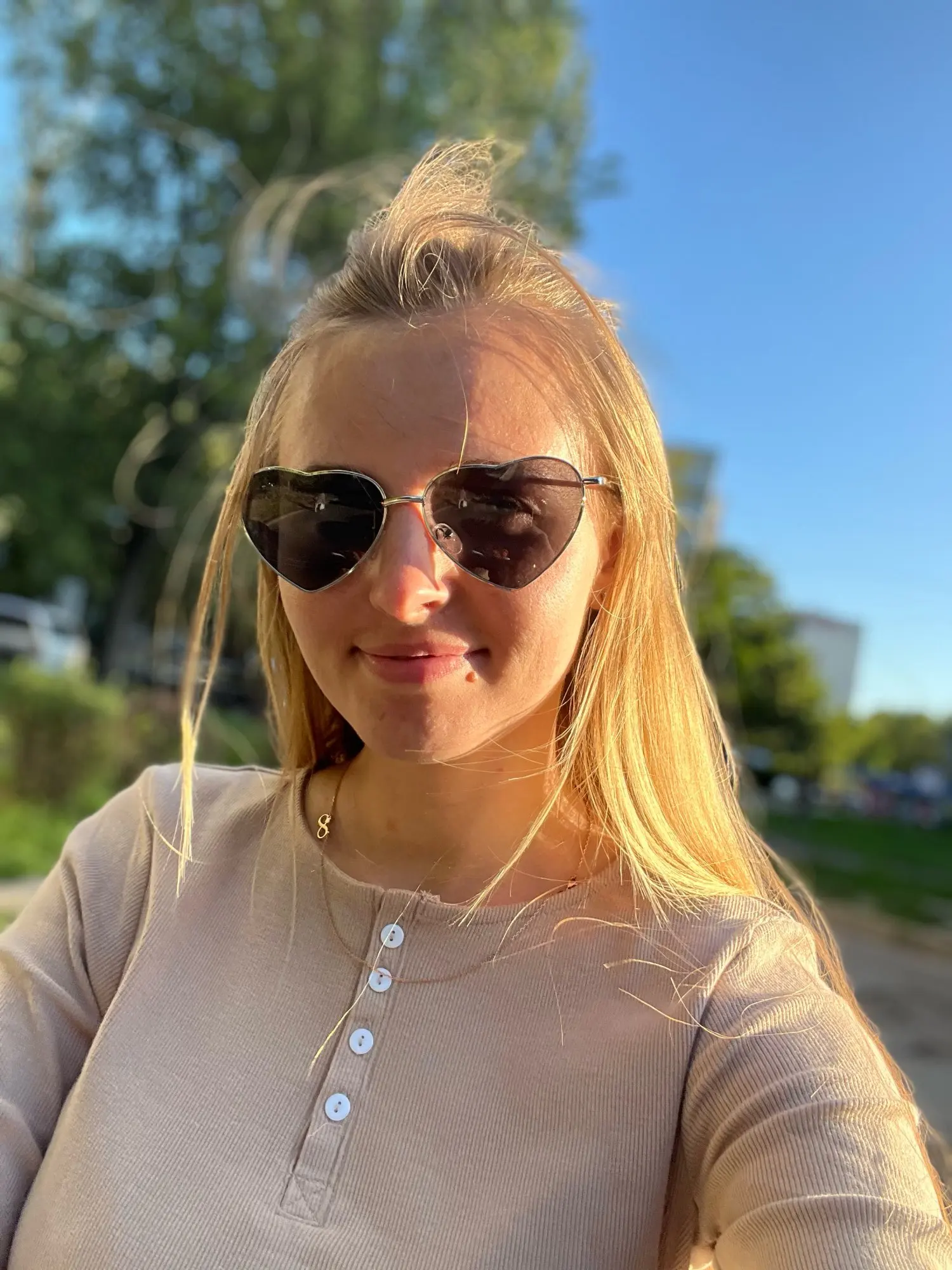 Heart Shaped Sunglasses Women Vintage Gradient Designer Shades photo review