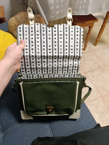 Alice In Wonderland Shoulder Bags axes femme vintage student