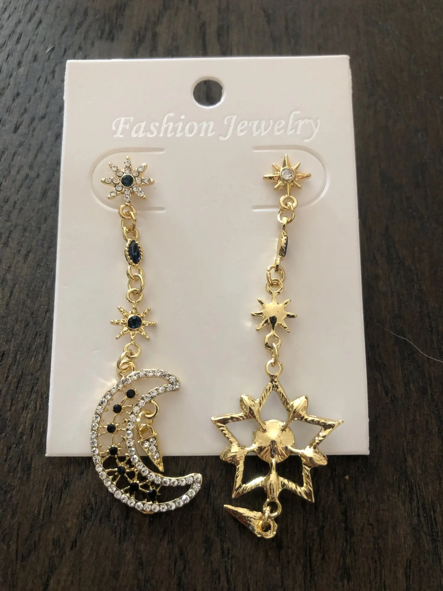 Star and Moon Earrings | Elegant Asymmetric Design photo review